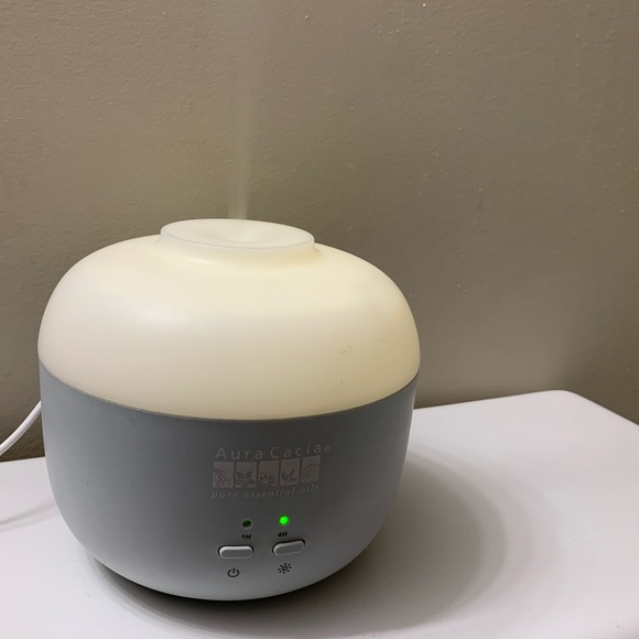 Aura Cacia Essential Oil Diffuser Ultrasonic 1 Diffuser - Used - Picture 5 of 5